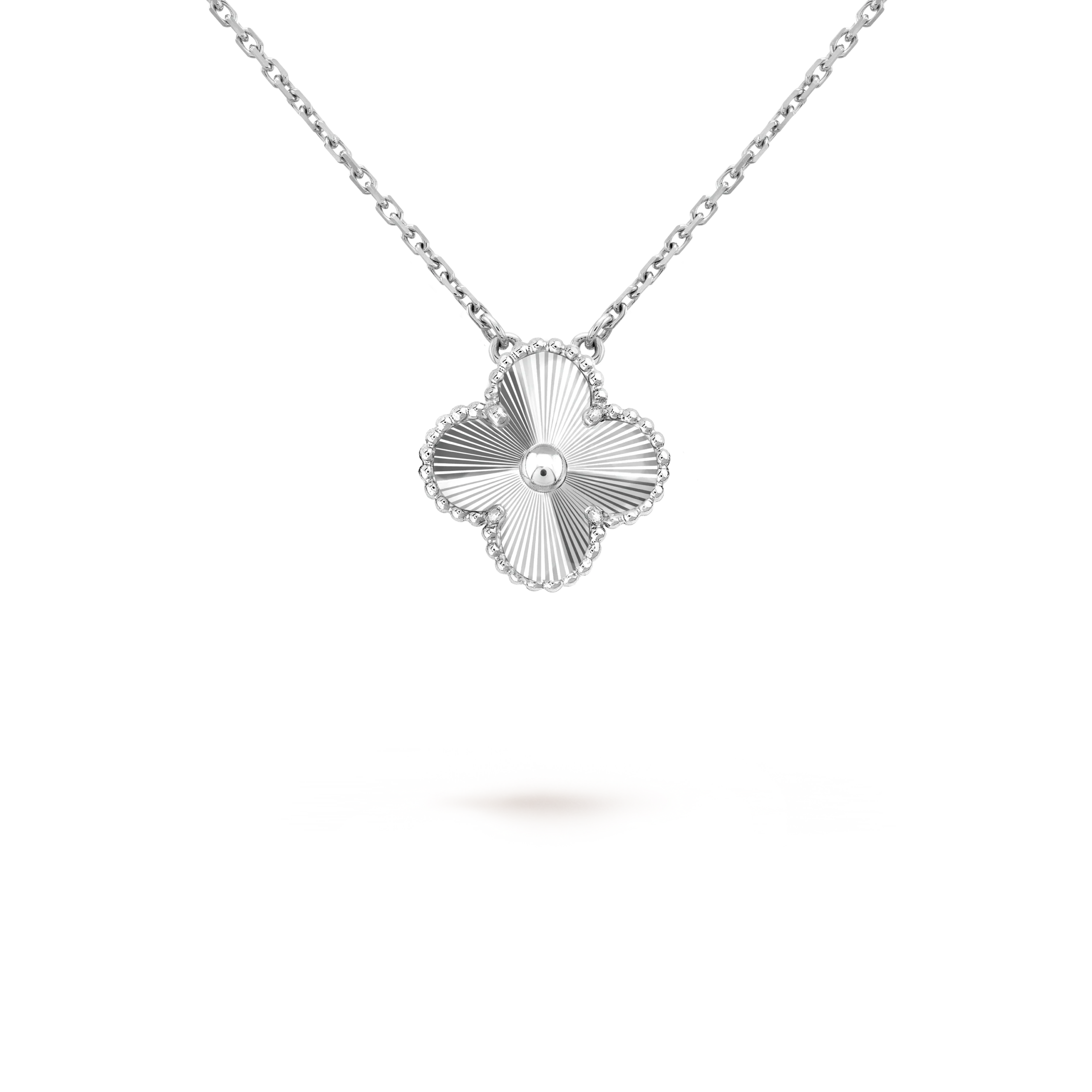 Vintage-Alhambra-pendant-12-scaled-1.webp