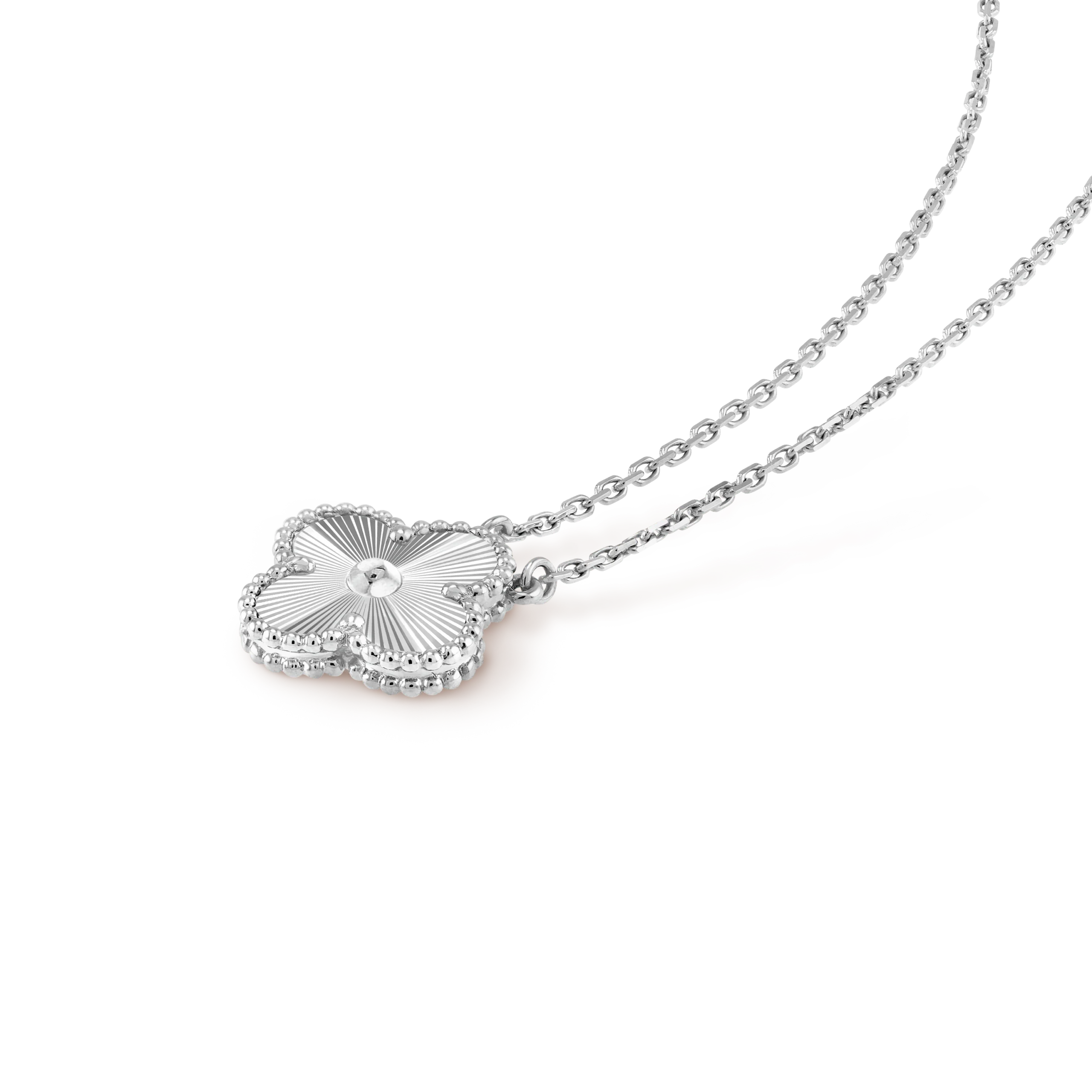 Vintage-Alhambra-pendant-13-scaled-1.webp