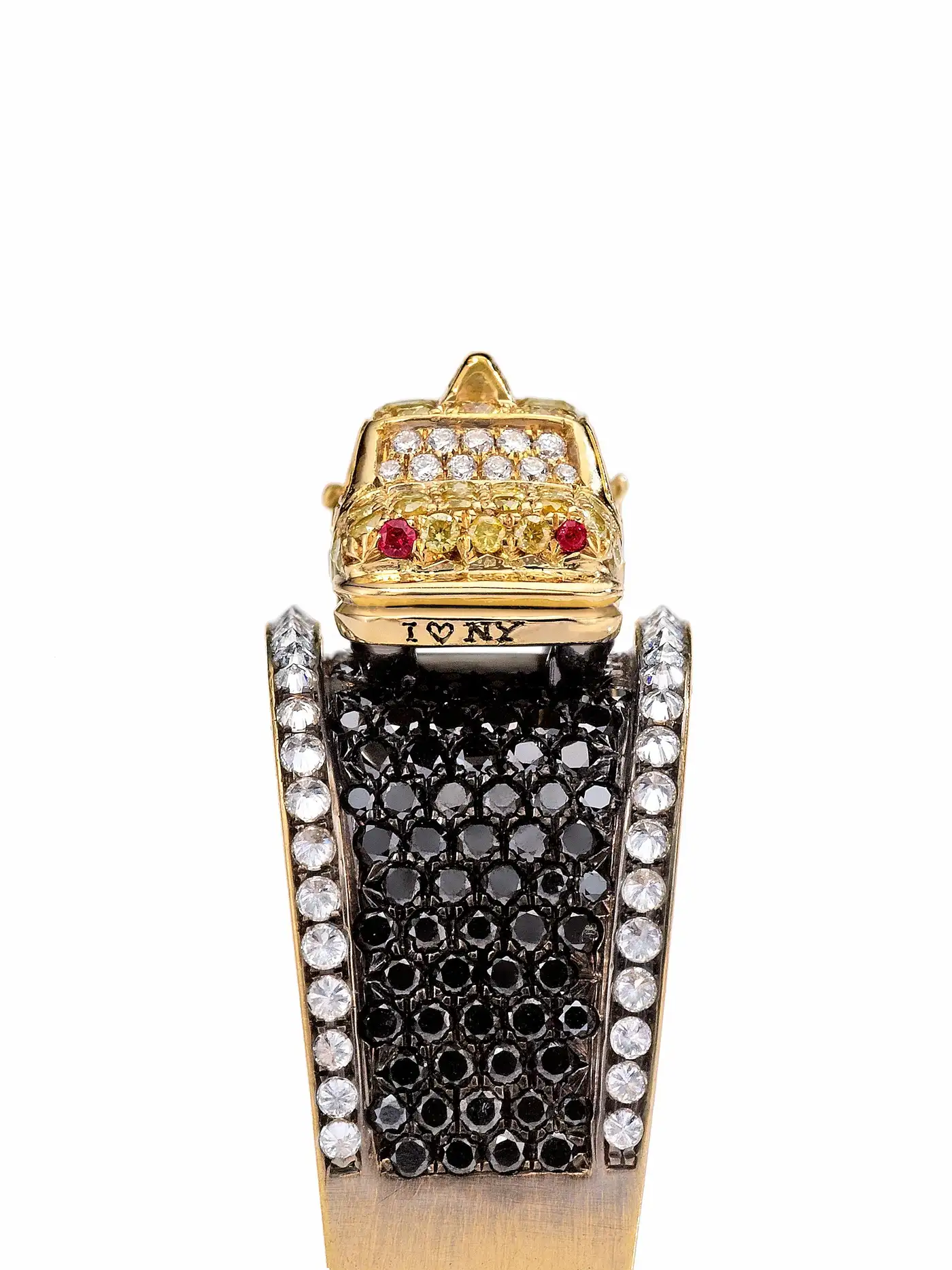 Wendy-Brandes-7-Ring-Diamond-and-Coloured-Gemstone-Animal-Design-Collection-9.webp