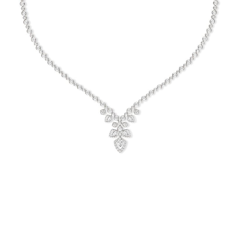 Souveraine-de-Chaumet-transformable-necklace.jpg